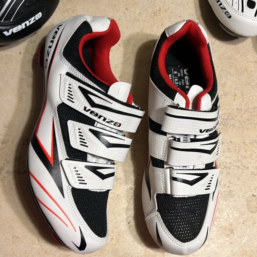 New women’s cycling or spinning shoes 🚵‍♀️